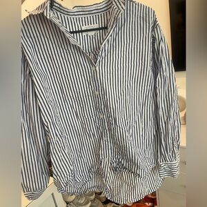 For the republic, size M, white and blue stripe